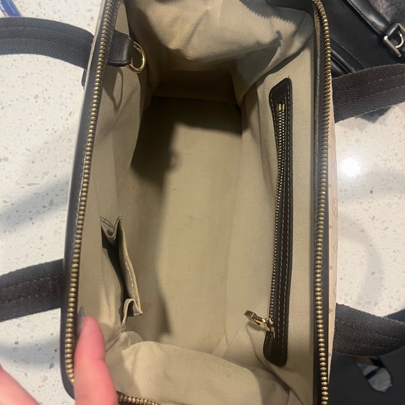 Louis Vuitton Josephine - Picture 8 of 9